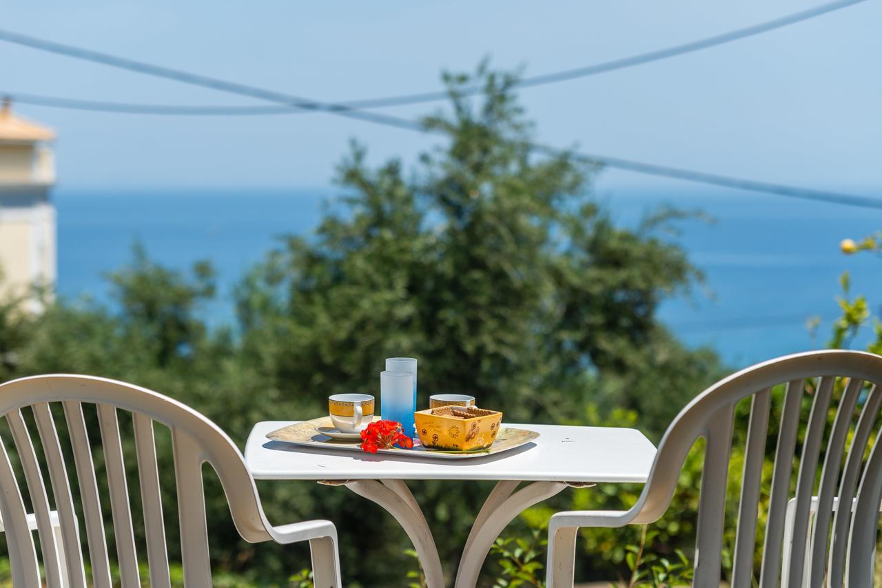Le Reve Apartment Akrotiri  Bagian luar foto