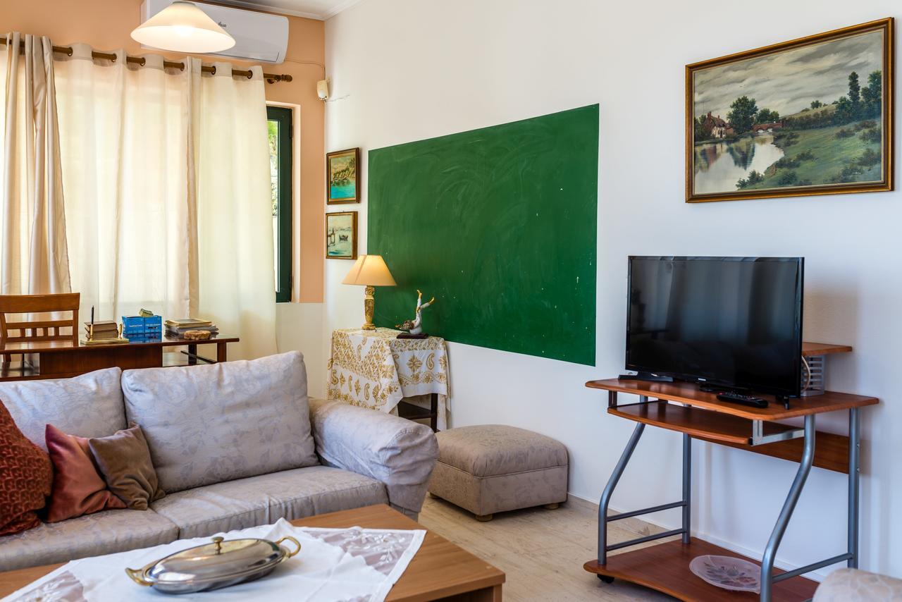 Le Reve Apartment Akrotiri  Bagian luar foto